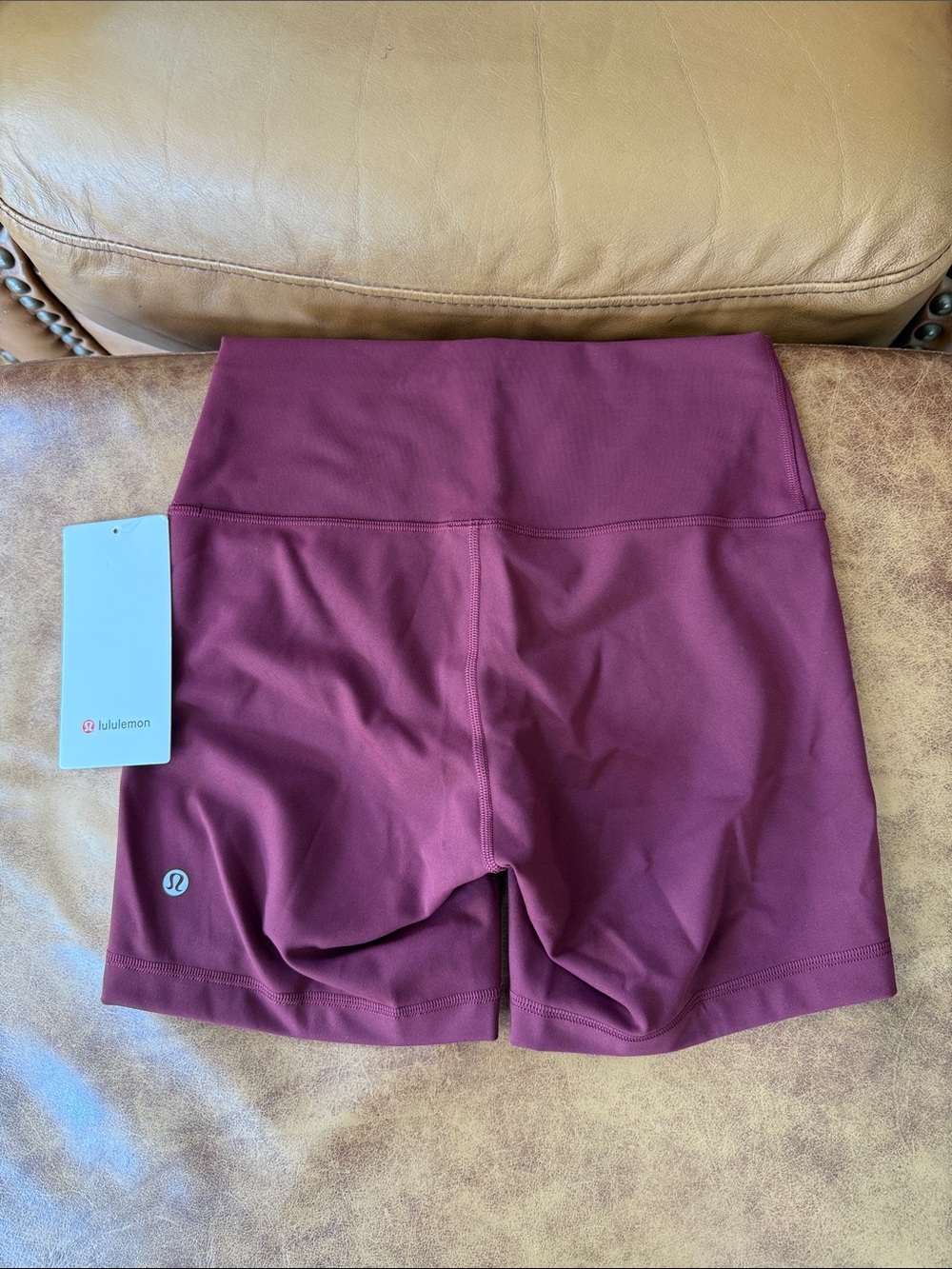 NWT Lululemon Wunder Train High-Rise Short 6" Sz 8 Burgundy Bay - Picture 2 of 4